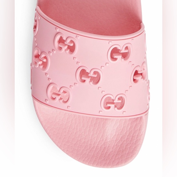 Pink Gucci Rubber slides. US Size 8 - Picture 5 of 9
